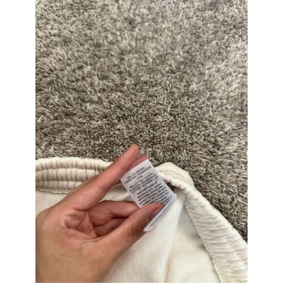 NWOT Edikted Mon Cheri Sweat Shorts Beige Fleece Pull on Drawstring Womens XS - Picture 6 of 11